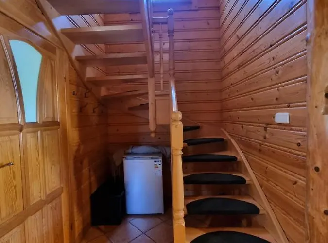 Nad Stawem I Dom wakacyjny